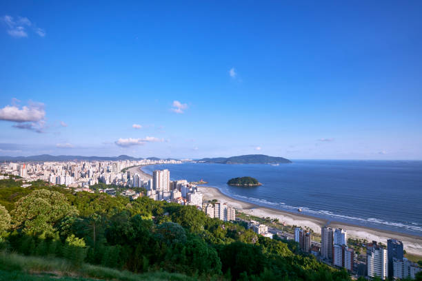 Apartamento para Alugar em Santos – Viva no Melhor da Cidade!